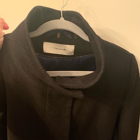 TAHARI WOOL AND LEATHER BLACK COAT SIZE 12 - Picture 6 of 7